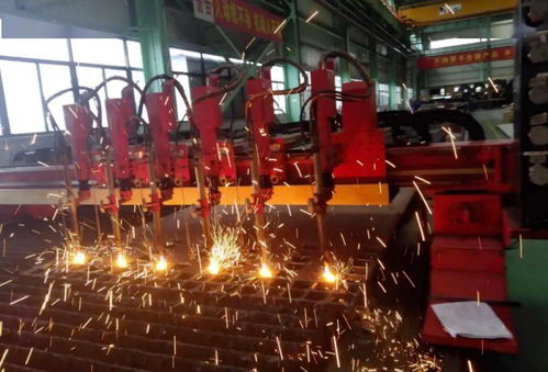 大明湖北加工中心火焰激光切割機(jī)首次運(yùn)用6槍頭高效加工吊耳產(chǎn)品